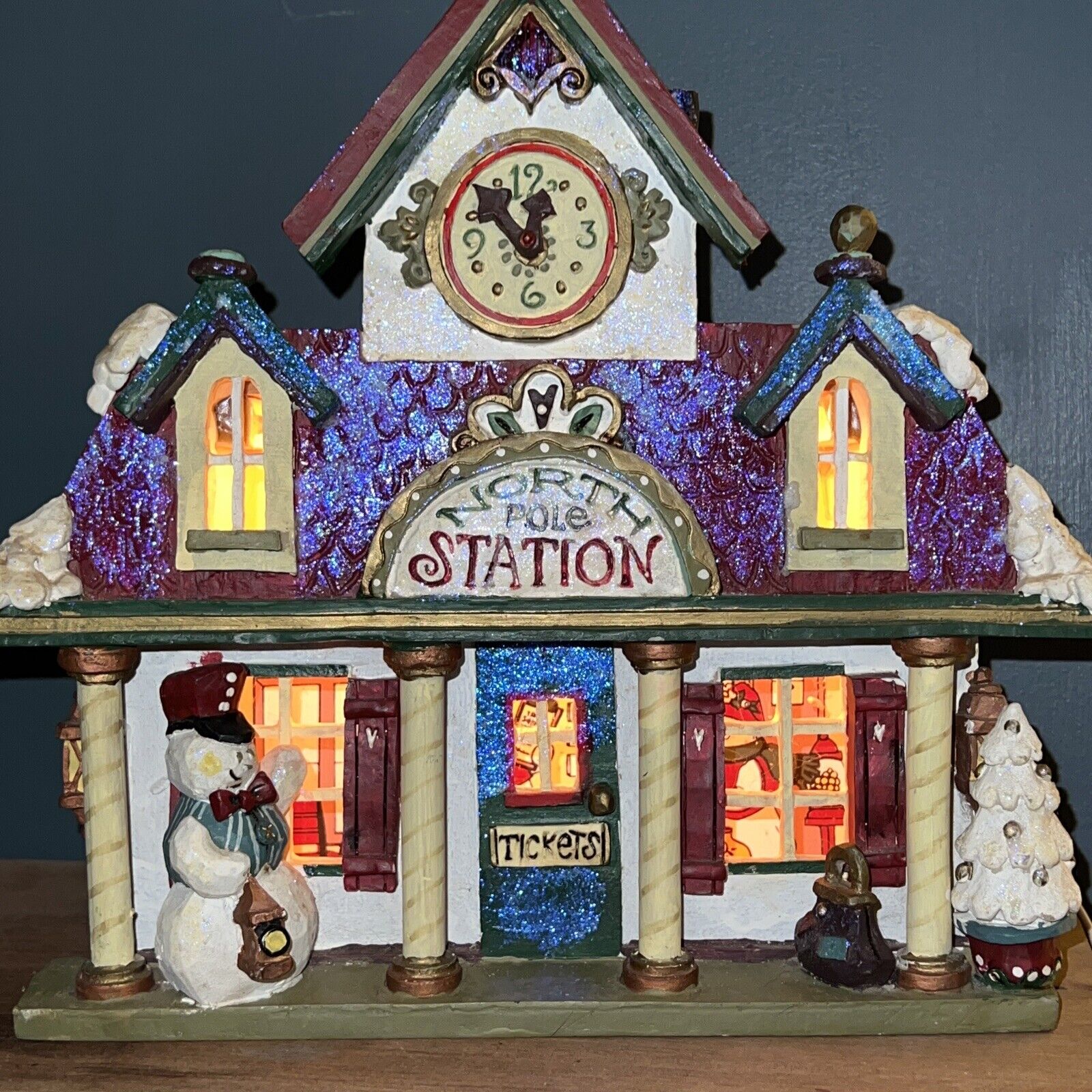 Kurt S Alder Snowtown North Pole Station~ Lights Up~ *READ Christmas Village