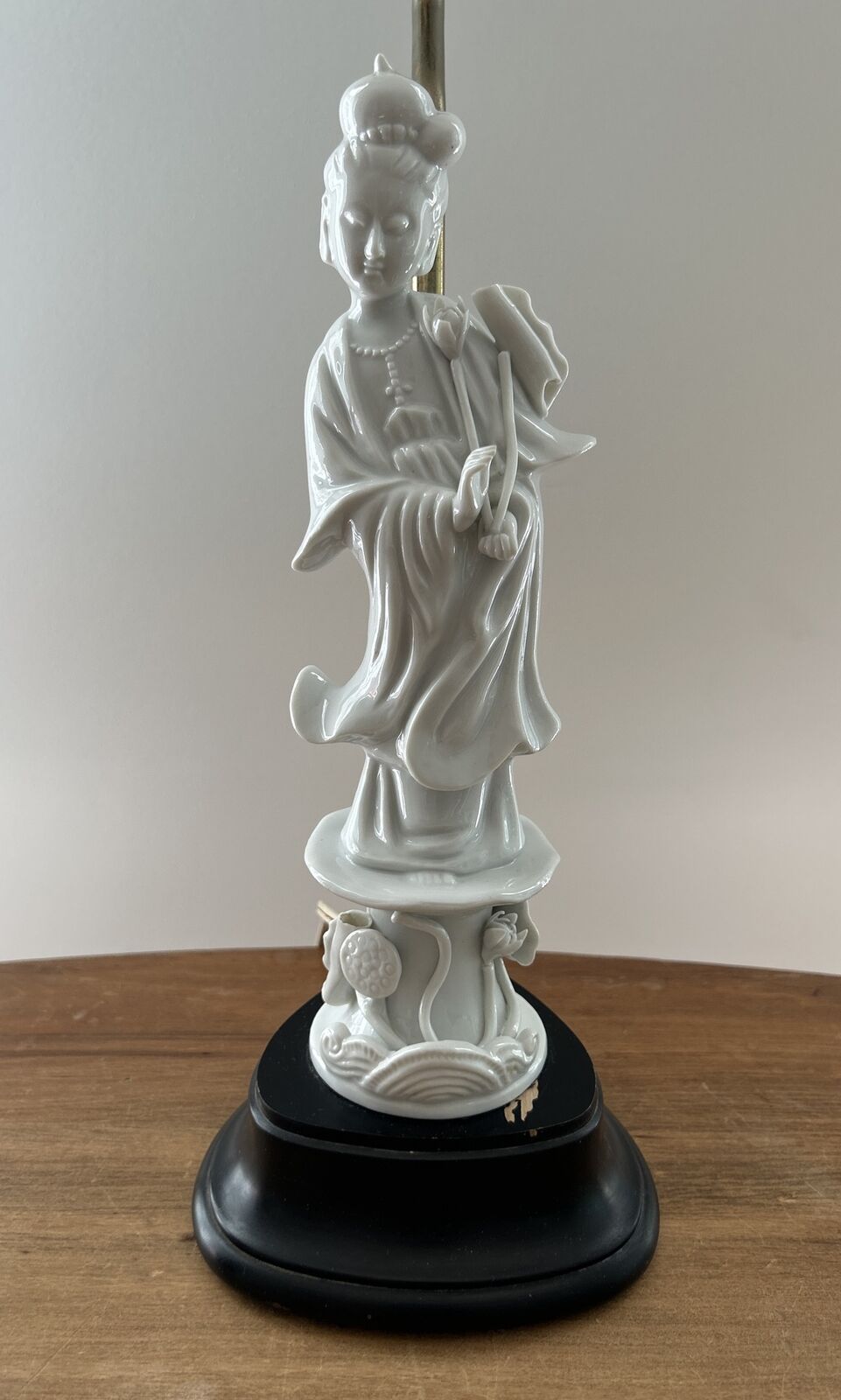 Vintage Chinese Blanc De Chine Fine Porcelain Guanyin Kwanyin Tall Figurine Lamp
