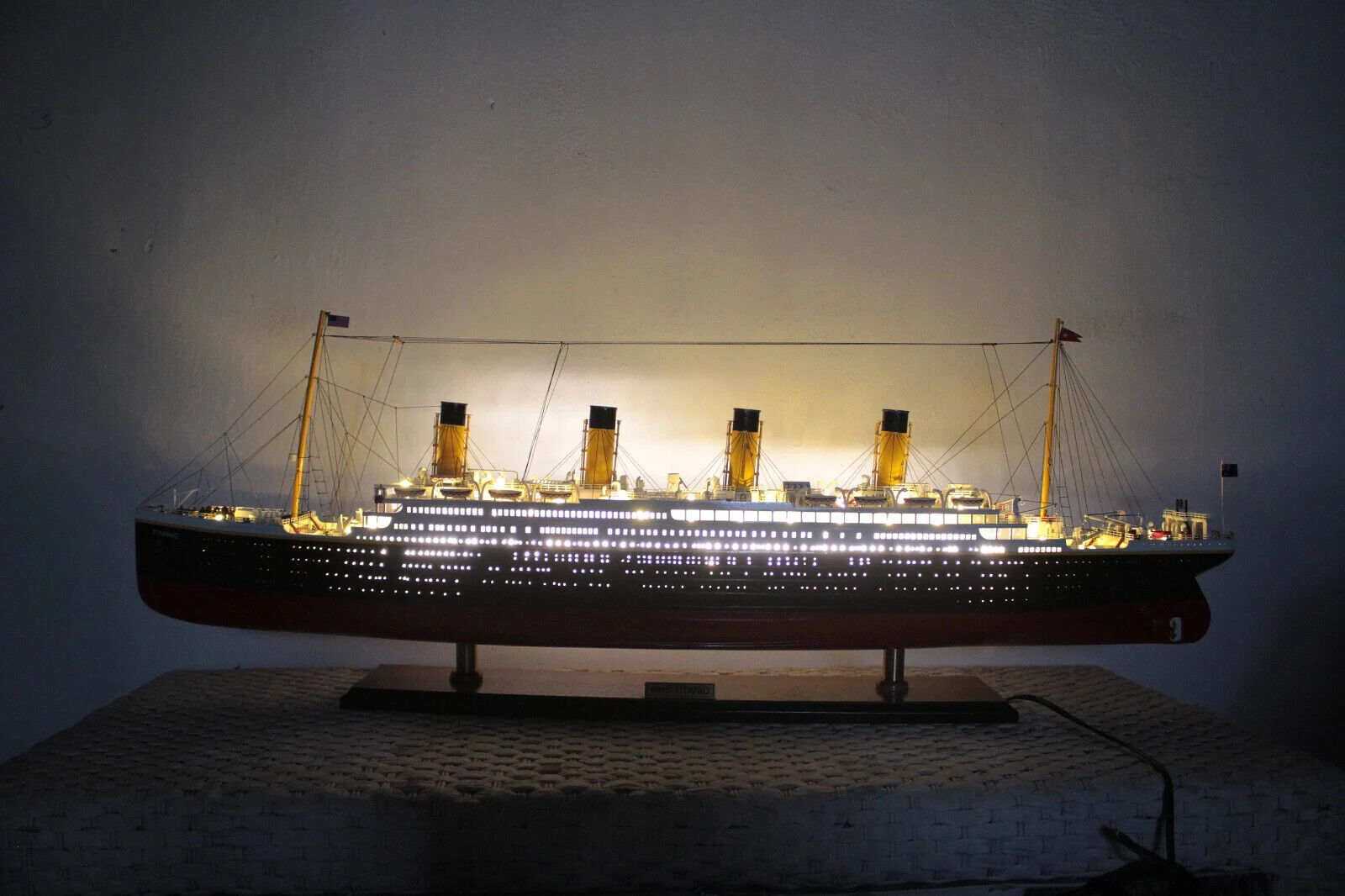 RMS Titanic Wooden Ship Model With Lights - RMS Titanic Model Ship