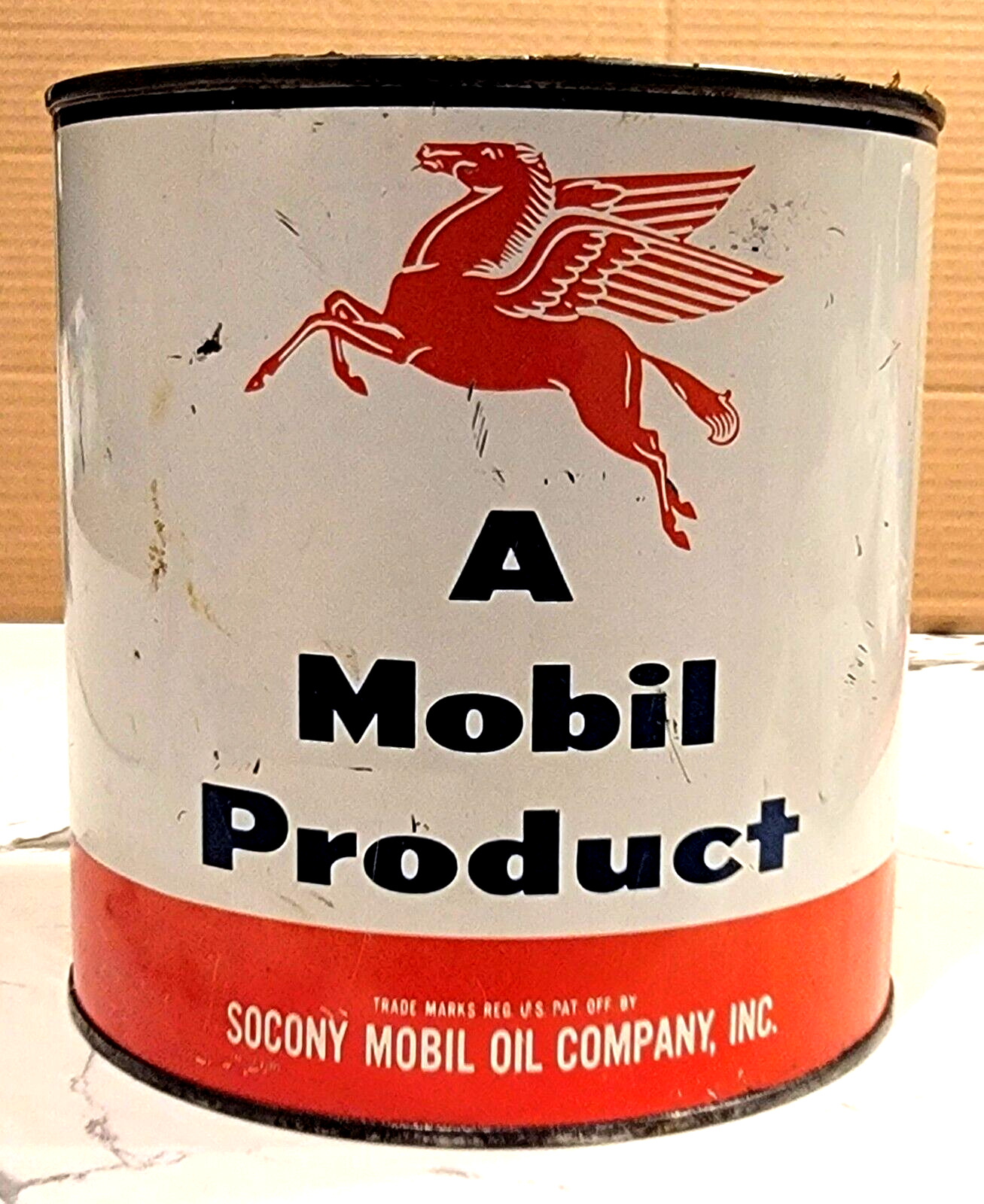 Rare Vintage SOCONY MOBIL A Product 5 lb. Grease CAN - Pegasus - Mobilgrease oil