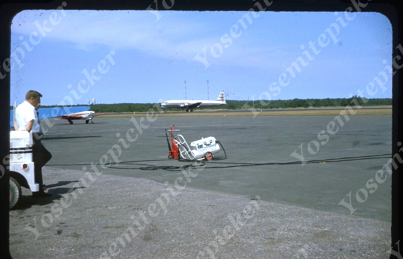 Sl82  Original slide 1965 Northeast Airlines Airplane 072a