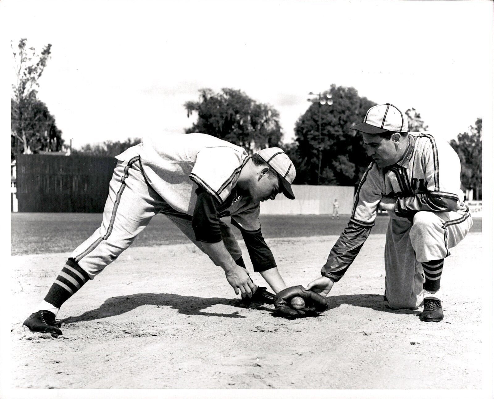 PF42 2nd Gen Restrike Photo ST LOUIS BROWNS ATHLETES PRACTICING CLASSIC BASEBALL