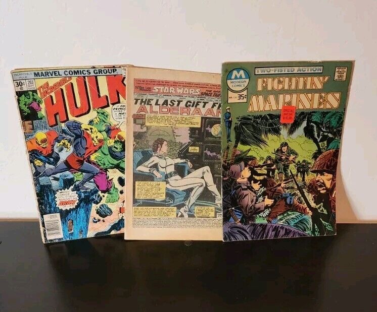 Vintage Lot of Comics: Hulk, Star Wars & Fightin Marines. Condition in pictures.