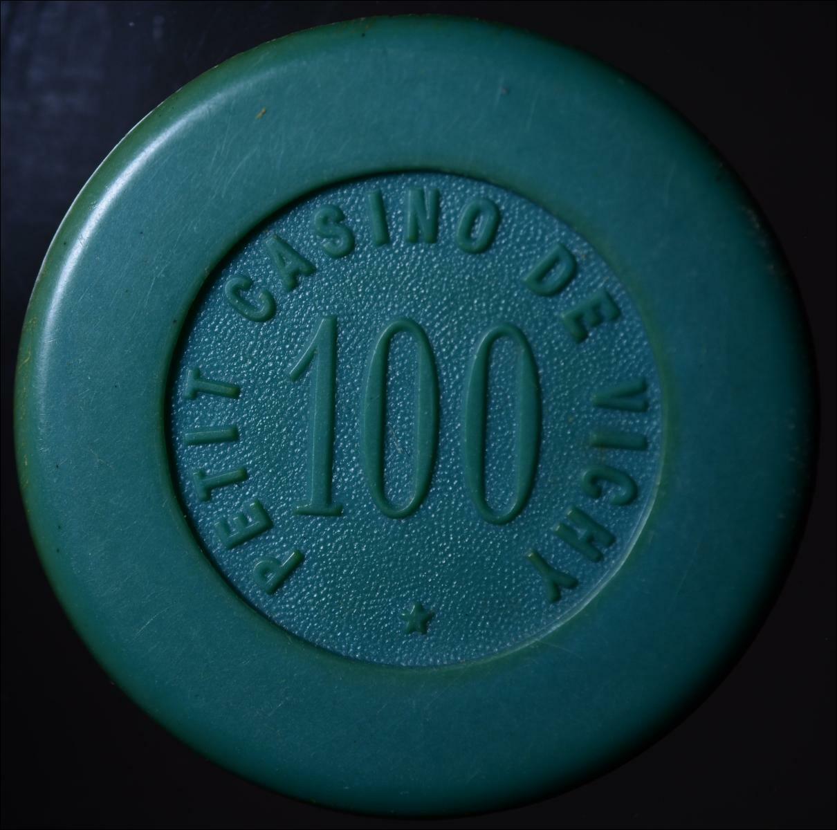 VICHY CASINO 100F Antique Poker Chip 1950 Vintage Old Gambling Game French Token