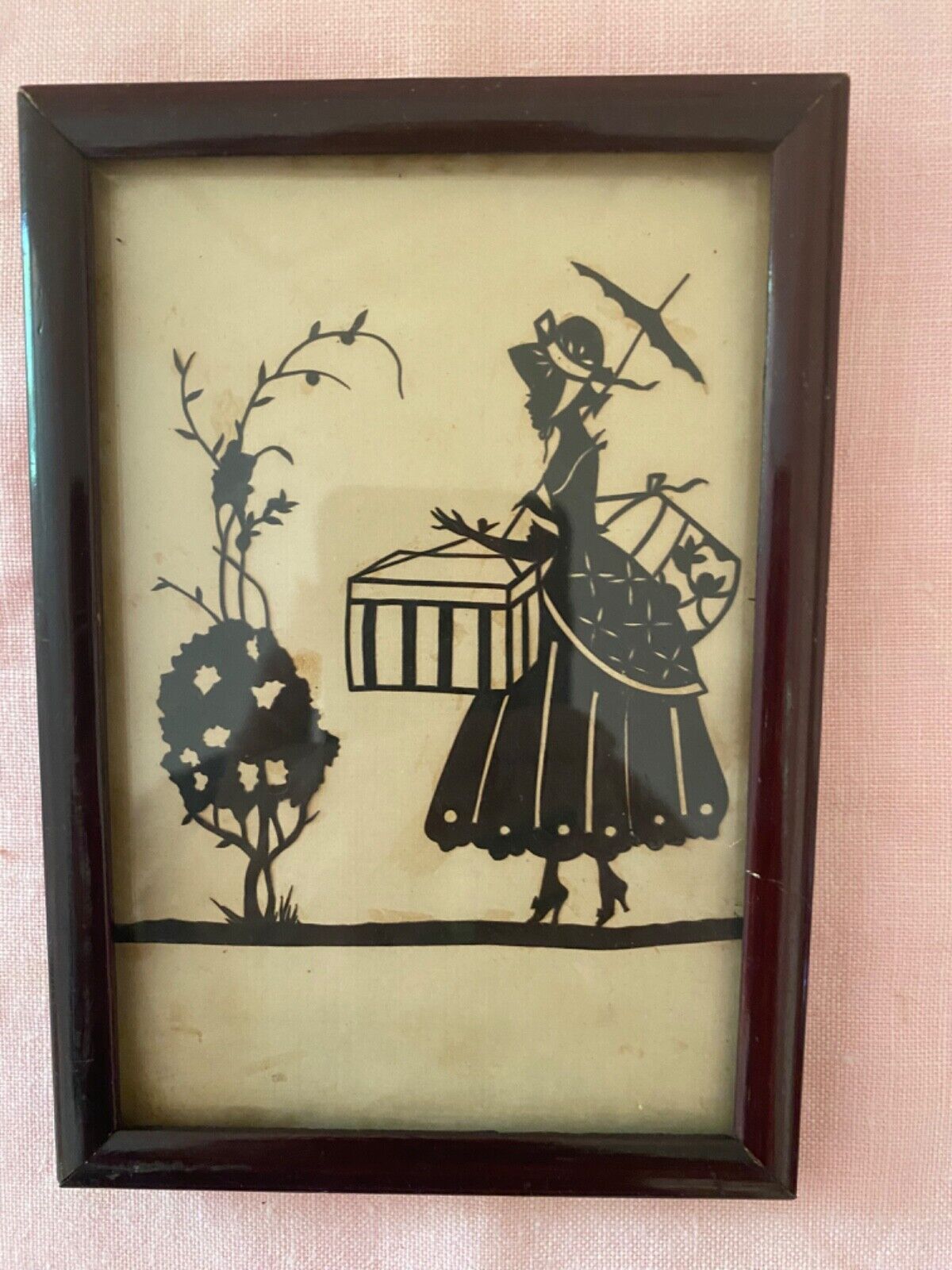 Vintage Silhouette Framed Picture (4.5*6.5)