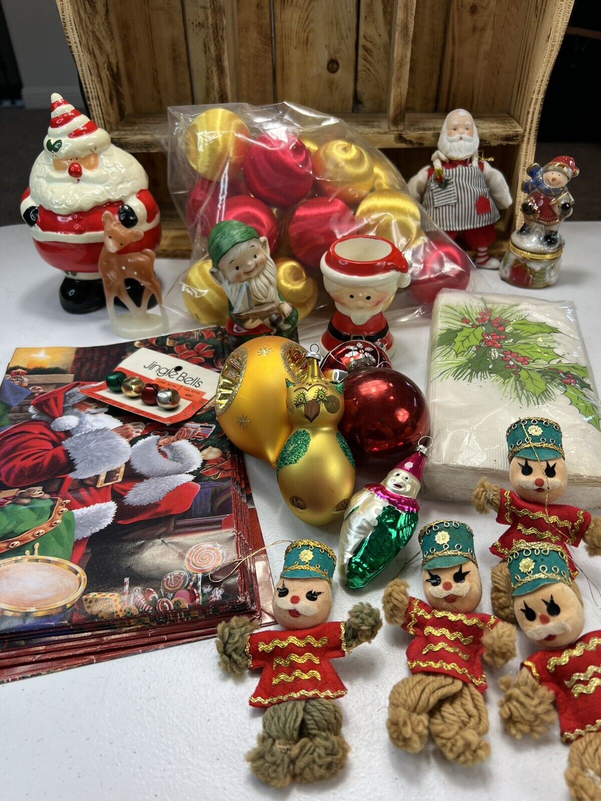 Lot of Vintage Christmas Ornaments Decorations Accesories Santa