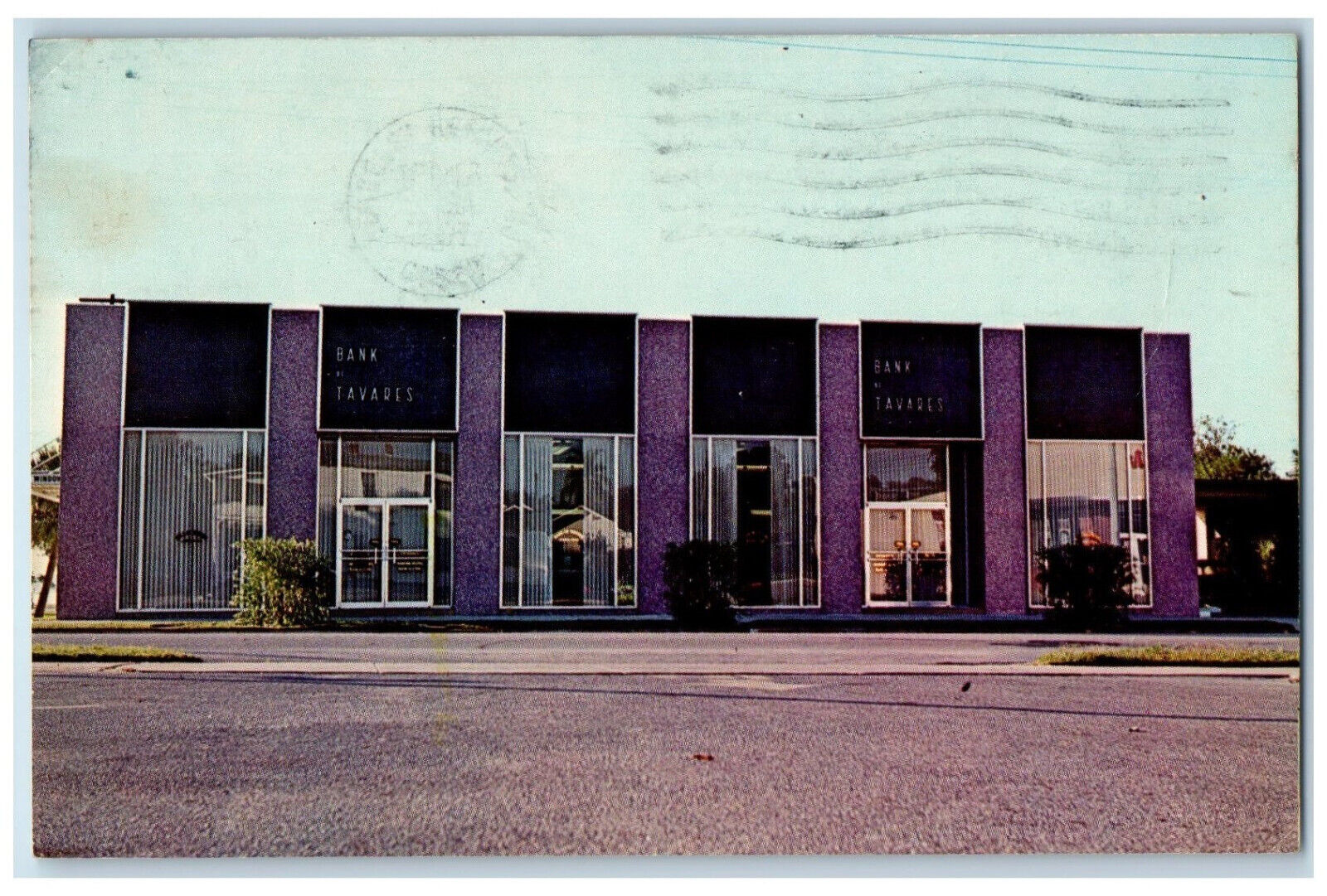 1967 Bank of Tavares Lake County Tavares Florida FL Vintage Postcard