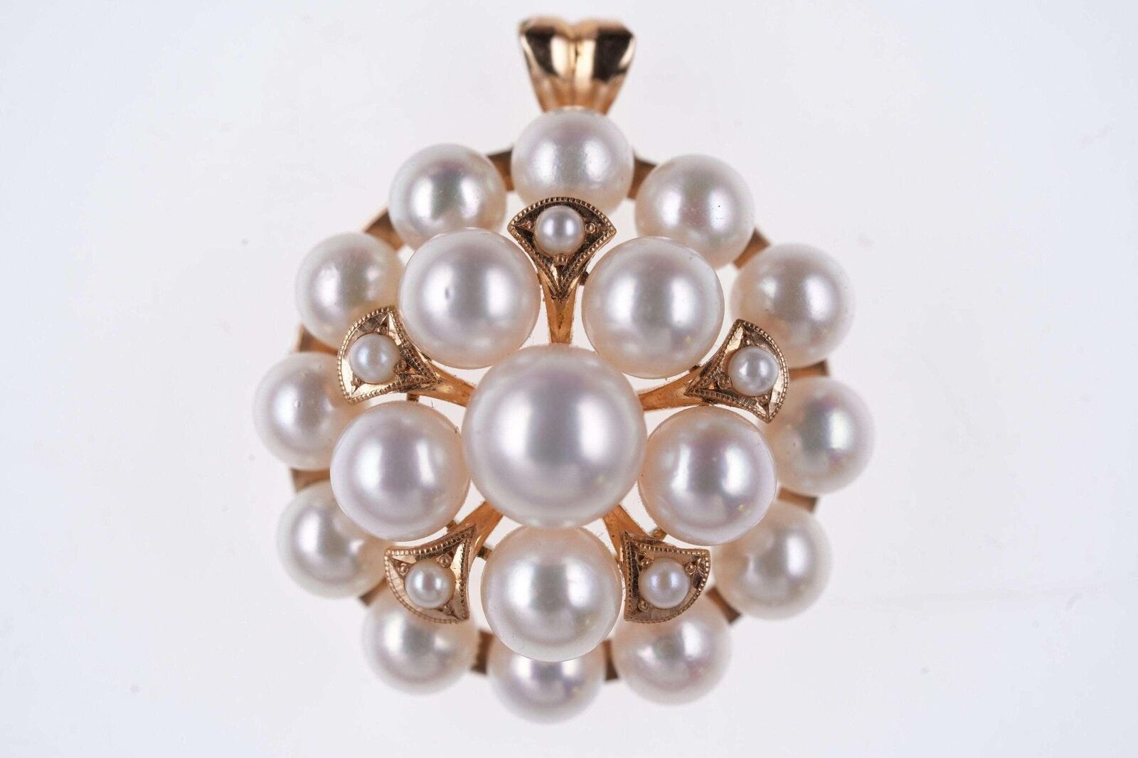 Vintage 14k Gold Pearl pendant