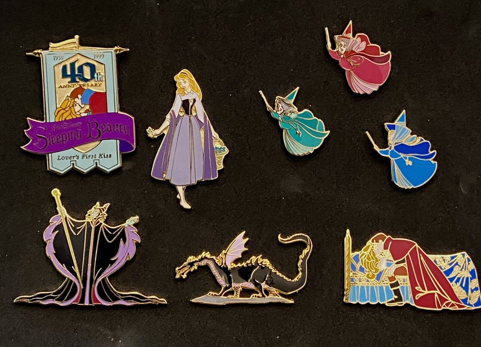 Disney Pins LE Lot Sleeping Beauty - 8 Pins