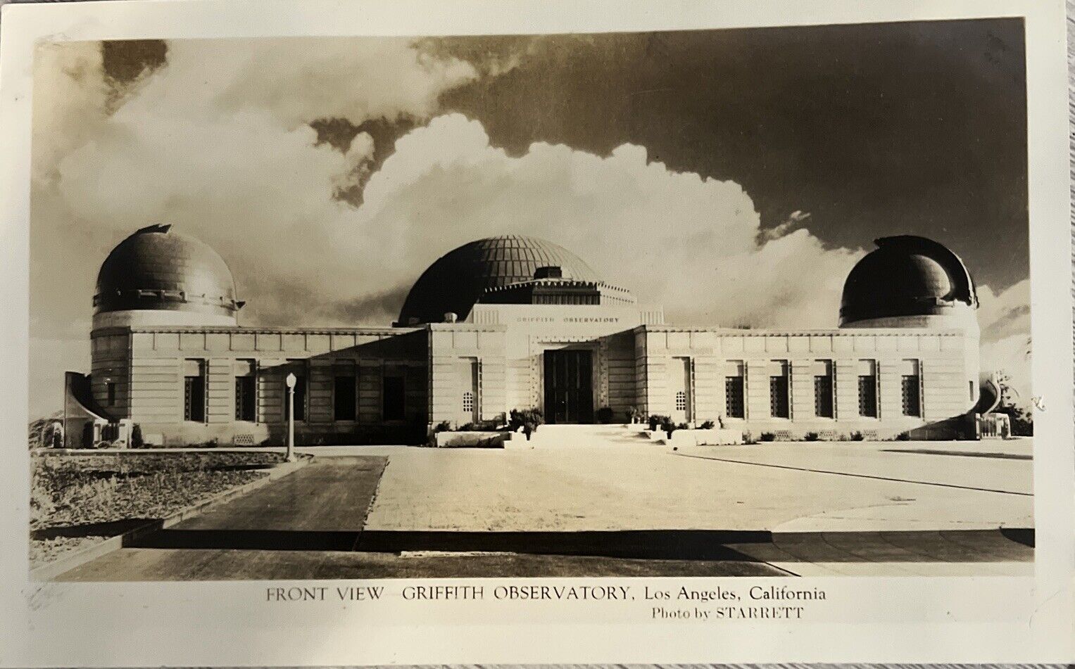 1937 unused postcard Griffith Observatory Los Angeles