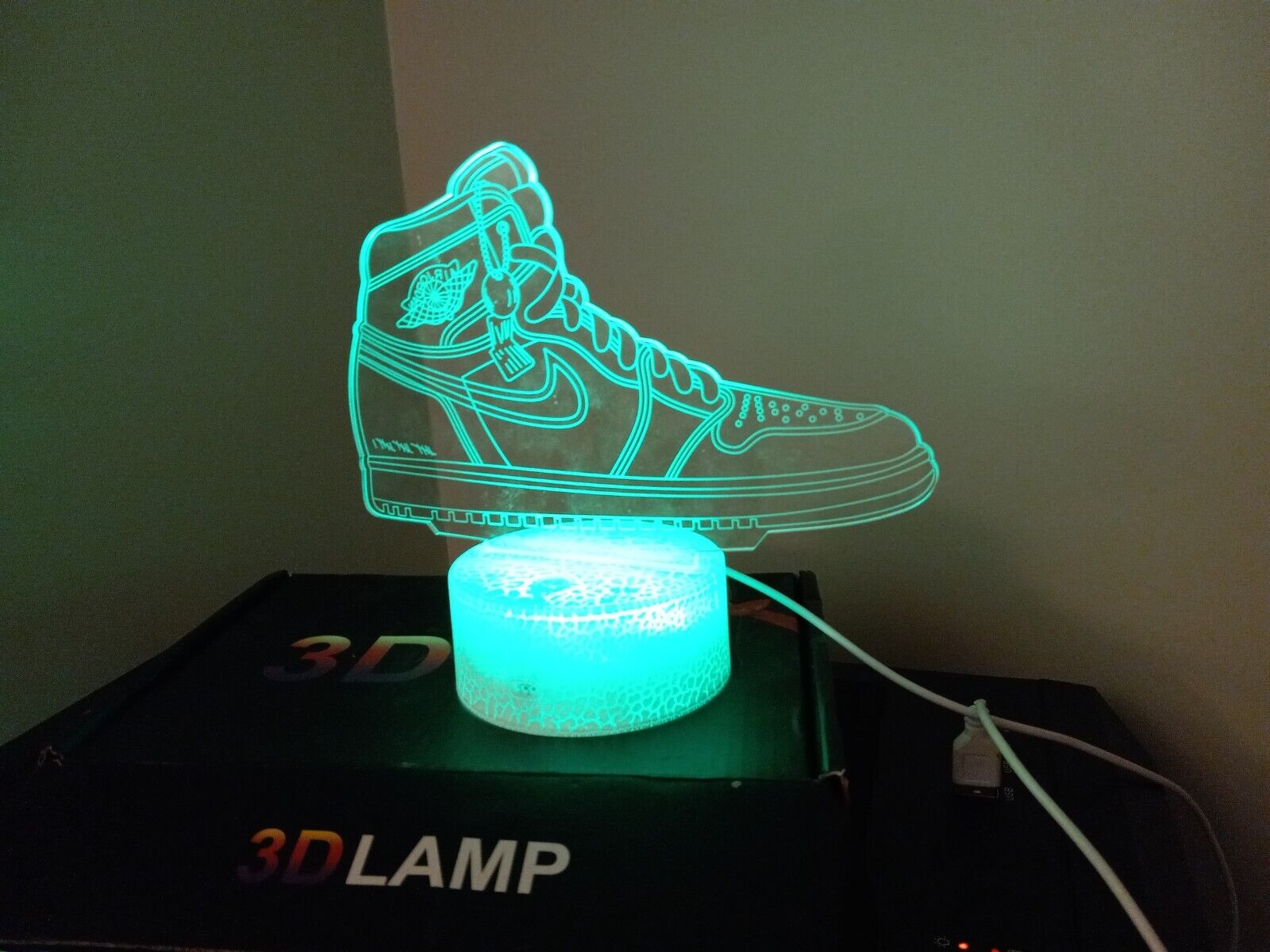 3-D LED illusion Nike Air Jordan Travis Scott USB 7 Color Night Light w/Remote