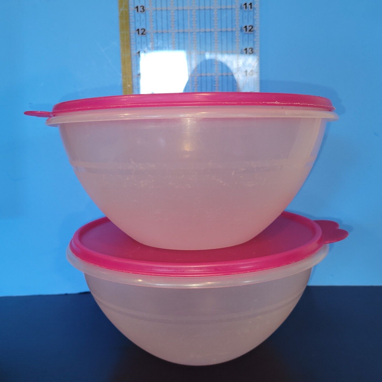 Tupperware Vintage Mixing Storage 2 ~ Wonderlier Bowls #4940B & Pink Lids #2515B