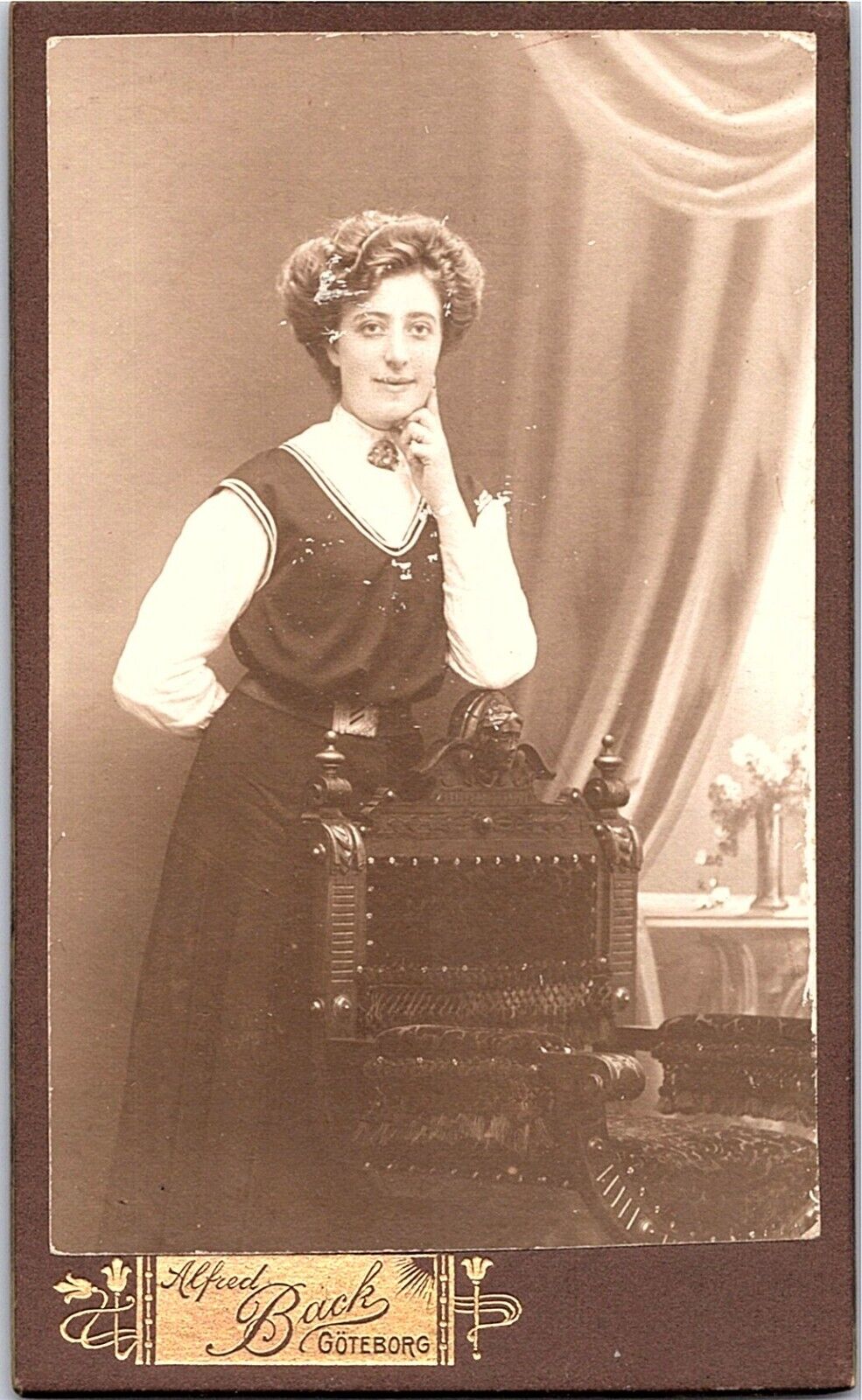 CDV Photo 1800\'s Goteborg, Sweden Studio Portrait Victorian Lady Dress Pin