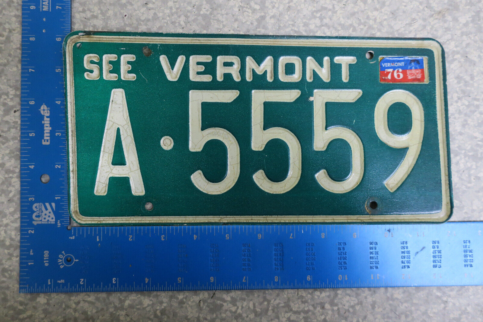 1976 76 VERMONT VT LICENSE PLATE TAG # A-5559    TRIPPLE 5\'S 555