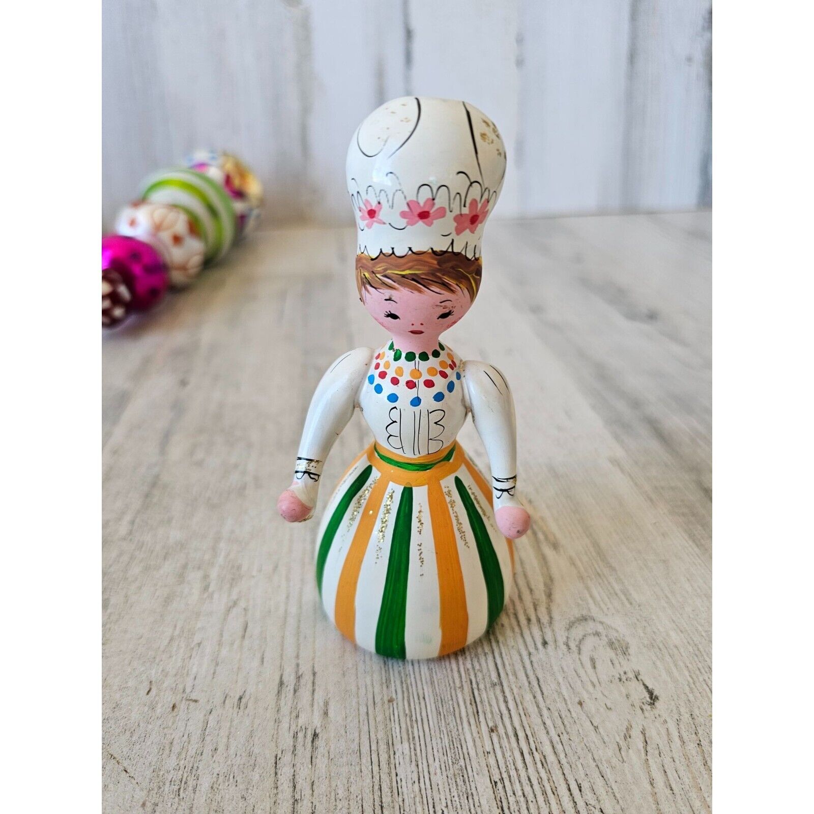Decarlini? vintage maiden figural cook chef baker ornament lady Italian Italy Xm
