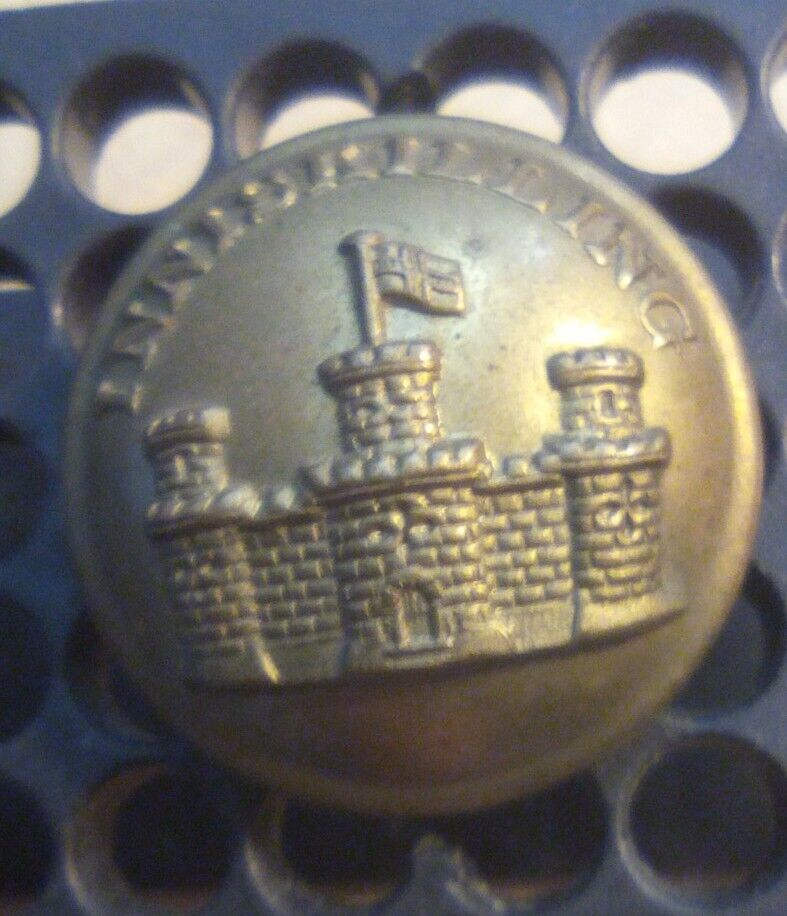 Royal Inniskilling Button WWI to Pre WWII button