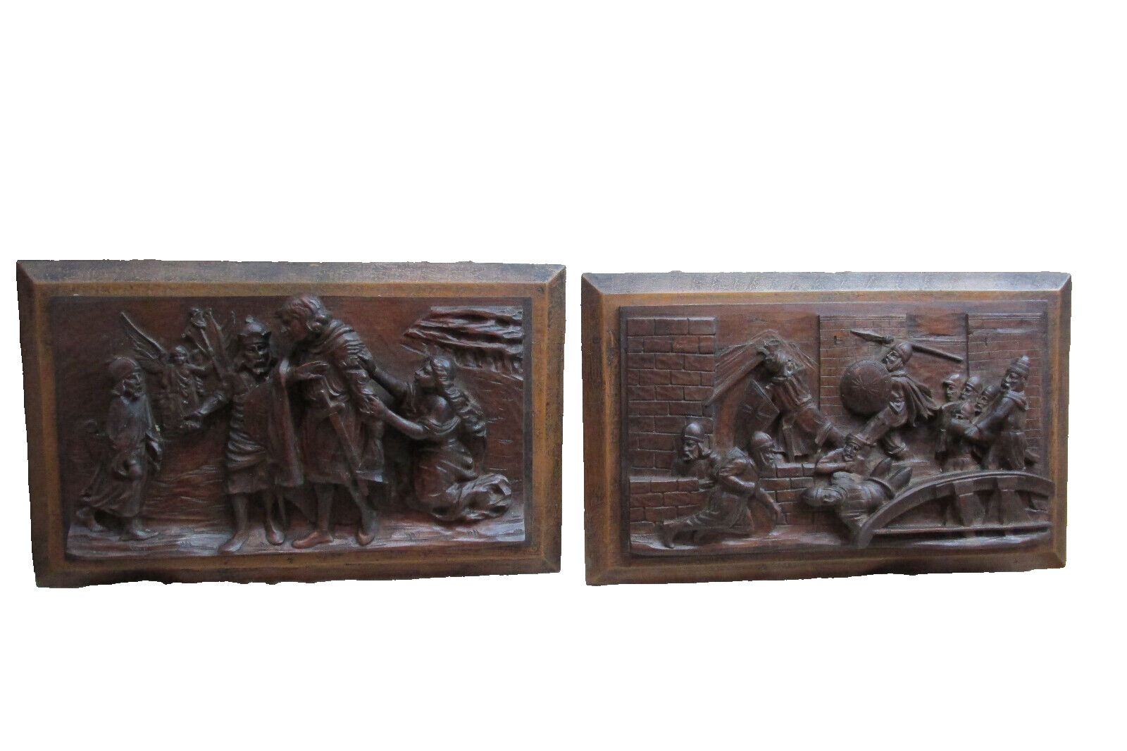 Two Altarpieces Antique  C1800 Walnut Wood represent The Crusaders in Jerusalem