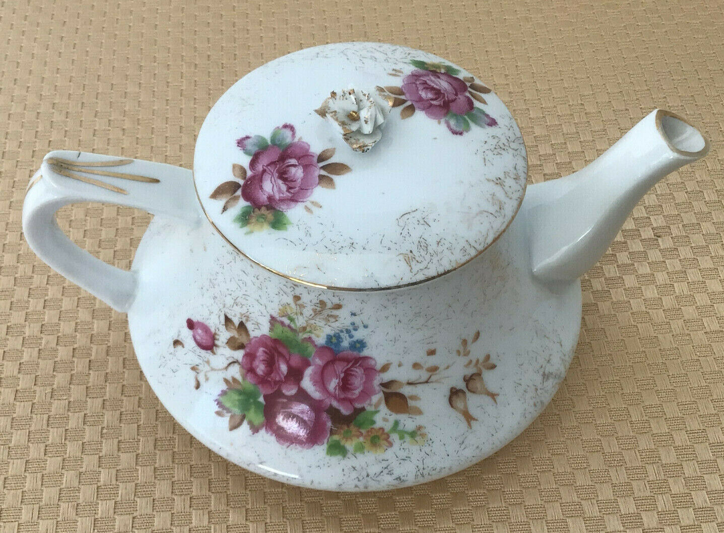 Tea Pot Saji Fancy China Small 8oz Made in Japan 8/489-A Pink Floral VINTAGE