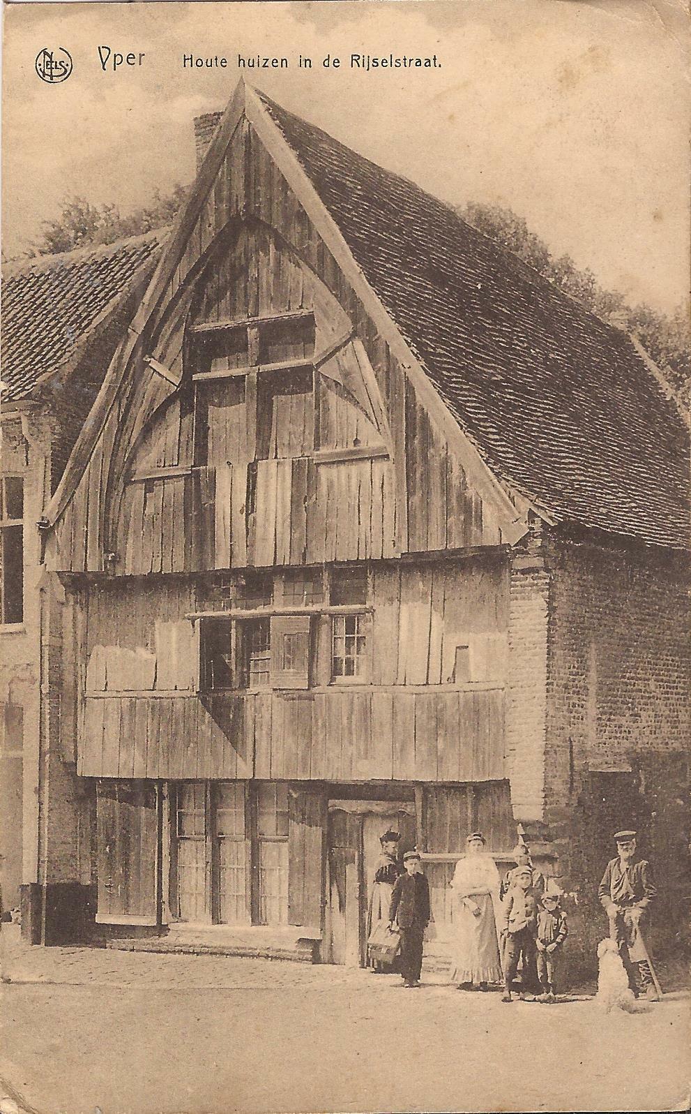 Yper, BELGIUM - High House on Rijelstraat - 1928 - priest, children, old man