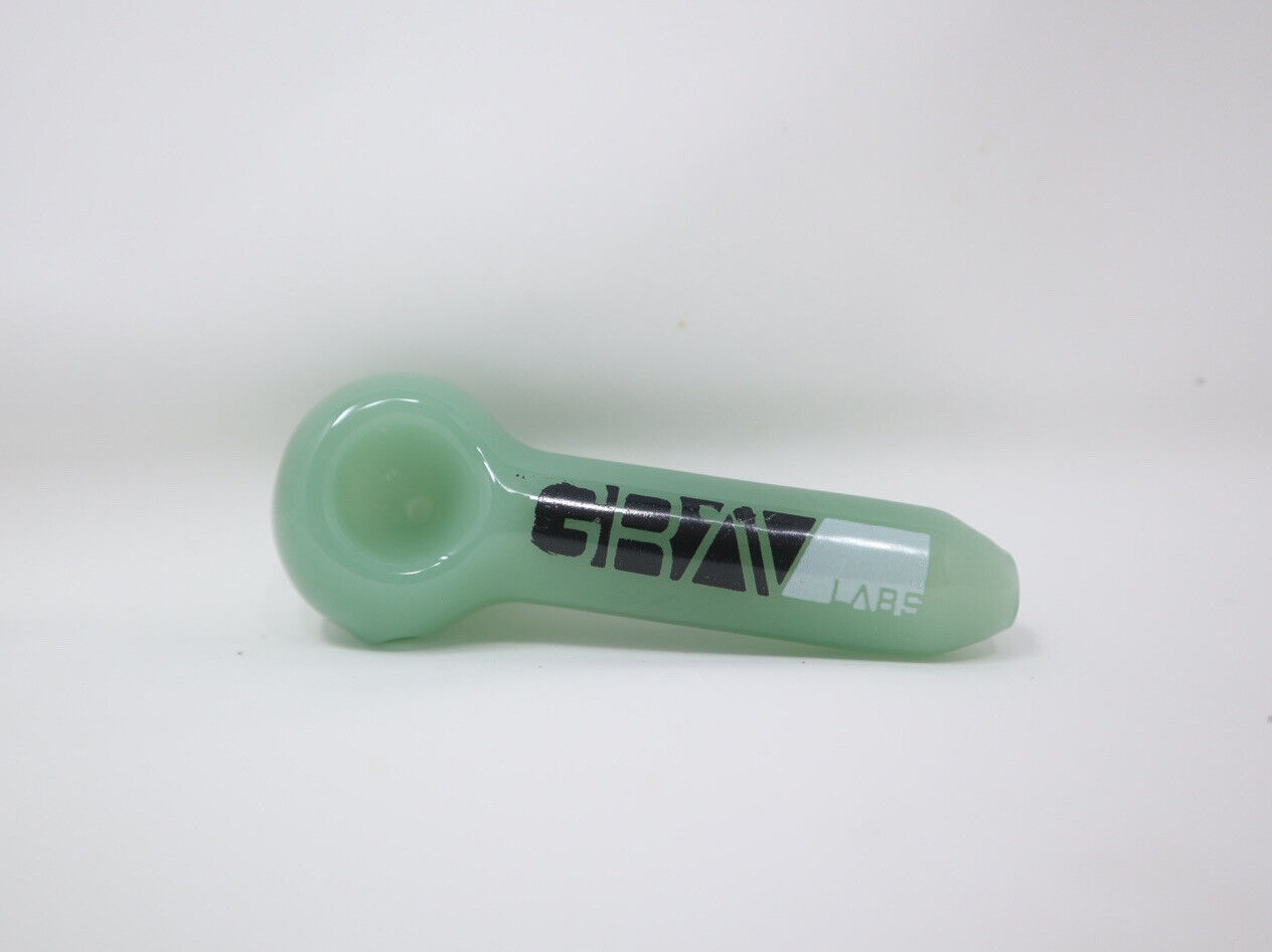 3 Inch GRAV Classic Spoon Mint Colored Glass Dry Pipe
