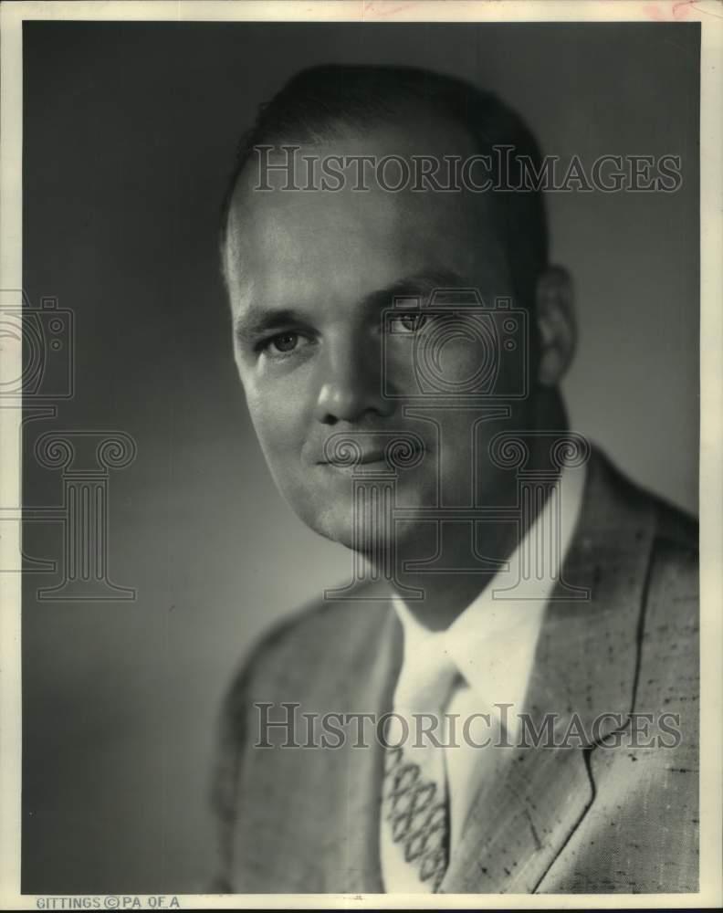 1957 Press Photo Ray H. Cullen, Houston Chairman of U.S. Savings Bond Campaign