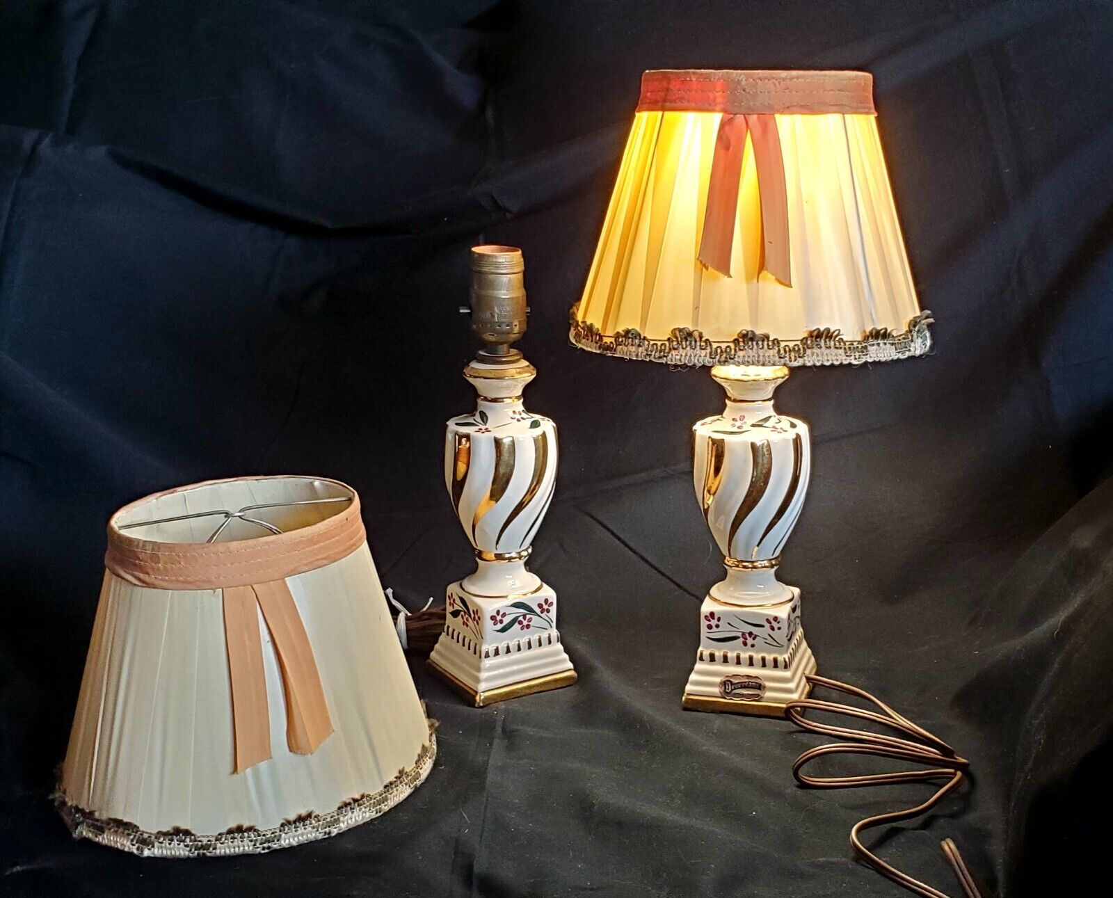 ANTIQUE Pair of 1940s Devereaux China Porcelain, Hand-painted Lamps (w/shades)