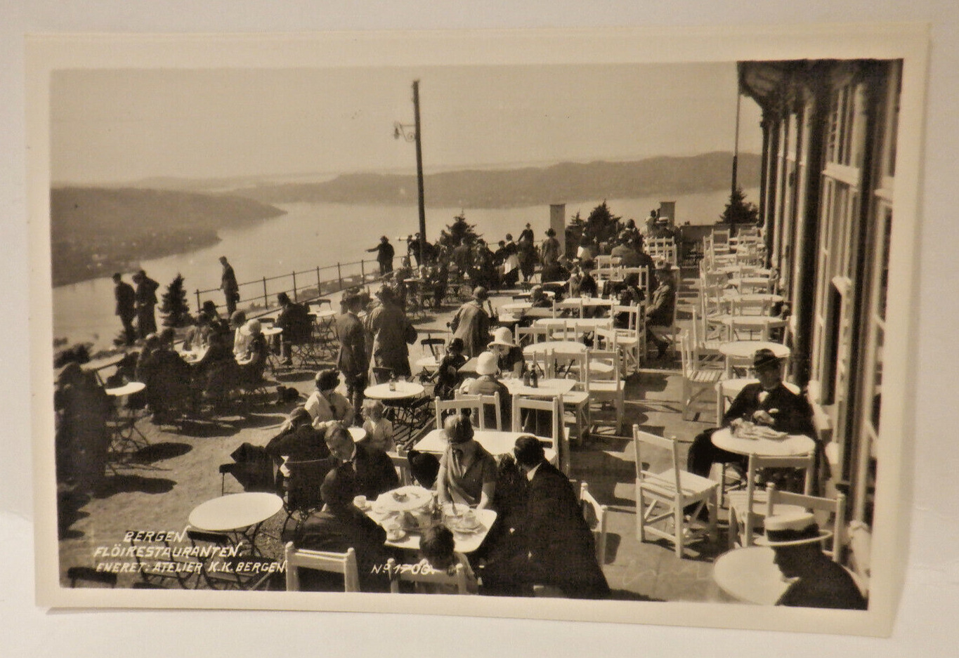 Vintage Real photo RPPC Unused Post Card  Restaurant BERGEN NORWAY