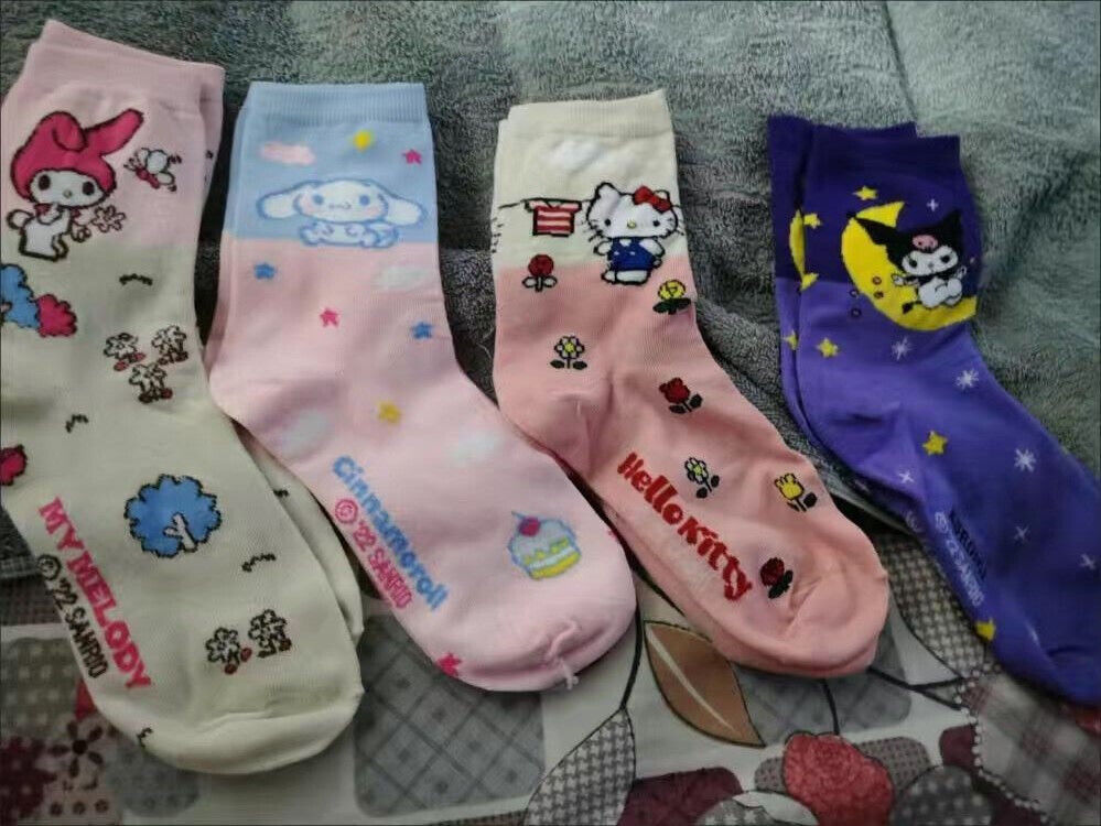4 Pairs Women Girl Hello Kitty Kuromi My Melody Cinnamoroll Socks Soft Warm Sock