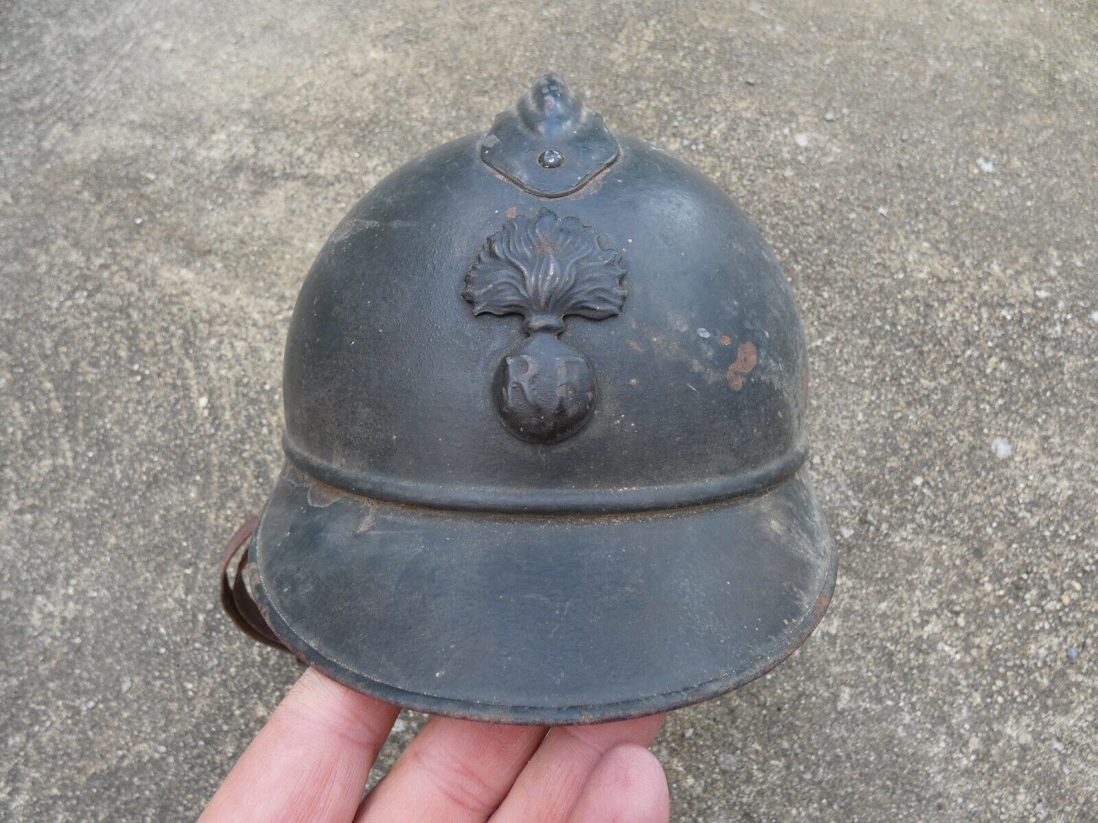 WW1 Original French Infantry Helmet Mle 1915 without Liner and Strap
