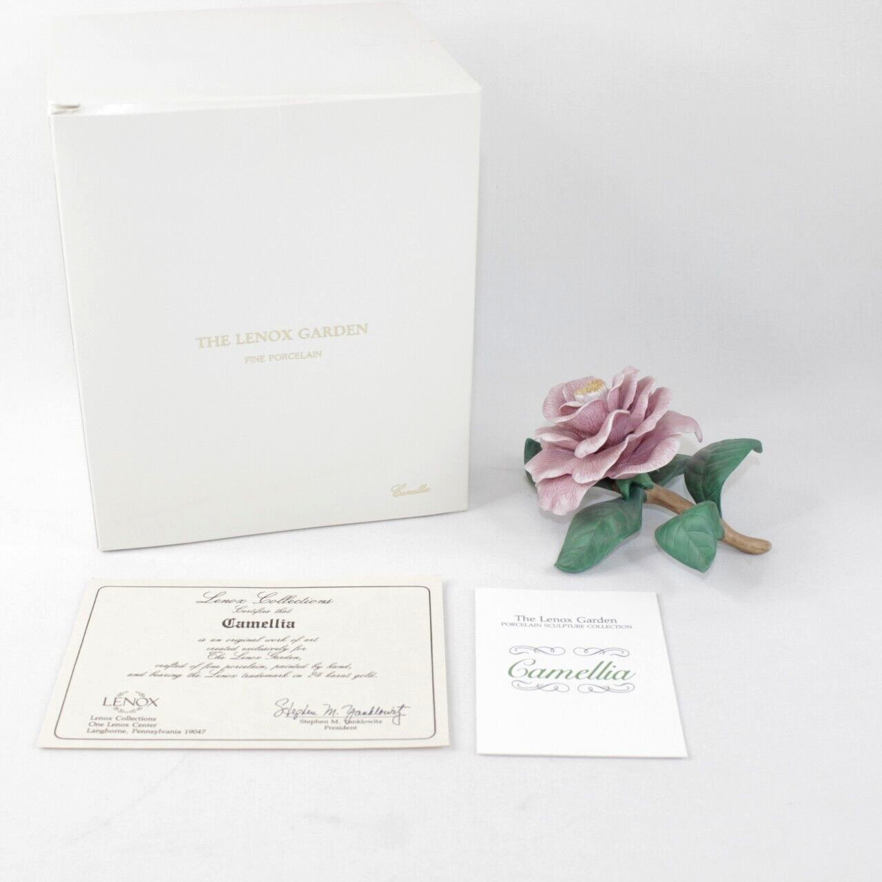 Lenox Fine Porcelain Garden Flower Collection Camellia with Box and Paperwork
