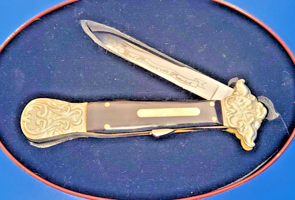 Schrade Folding Knife by Stewart Taylor and Sons Collectible Folder in tin