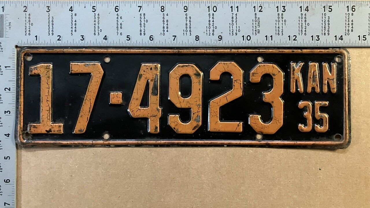 1935 Kansas license plate 17-4923 YOM DMV Bourbon great original PATINA 15469
