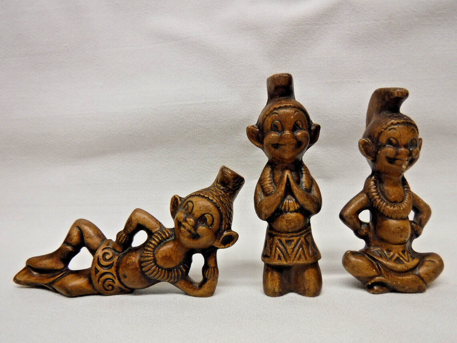 3 vintage 1960\'s Disneyland ceramic Jungle Natives figurine set, Adventureland