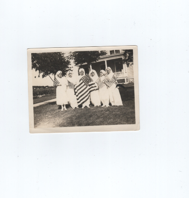 Vintage Snapshot Photo Patriotic American Red Cross Nurses Holding US Flags