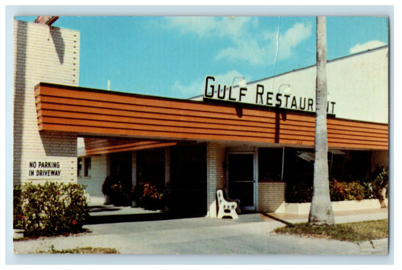 c1950\'s Entrance of Gulf Restaurant Miami Avenue Venice Florida FL Postcard
