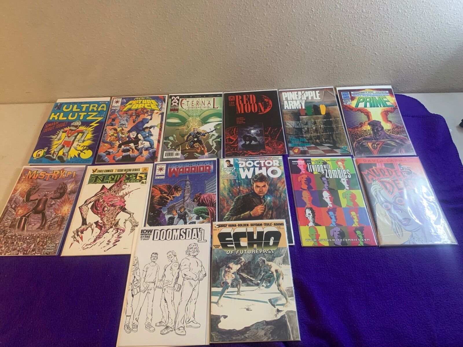 Mixed off brand Comic Book Value lot all bagged BDed, NM