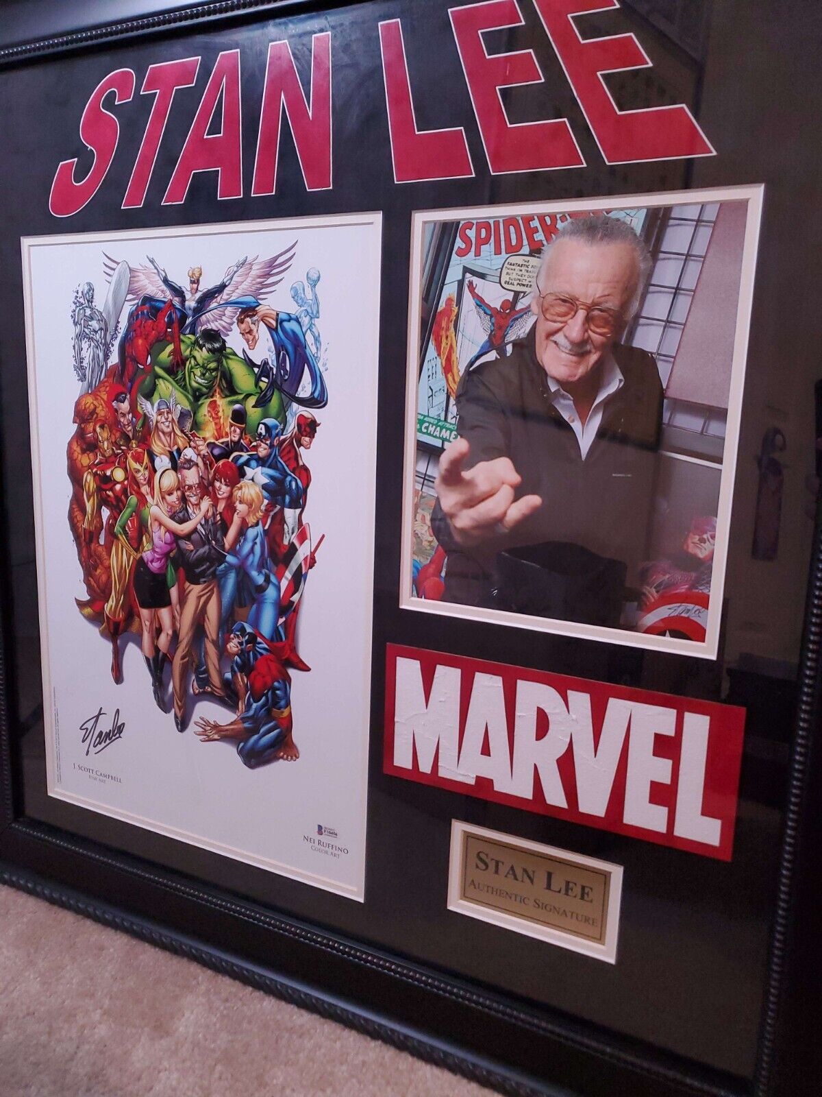 Stan Lee Signed/Authenticated Picture + Print(Art: Scott Campbell + Nei Ruffino)