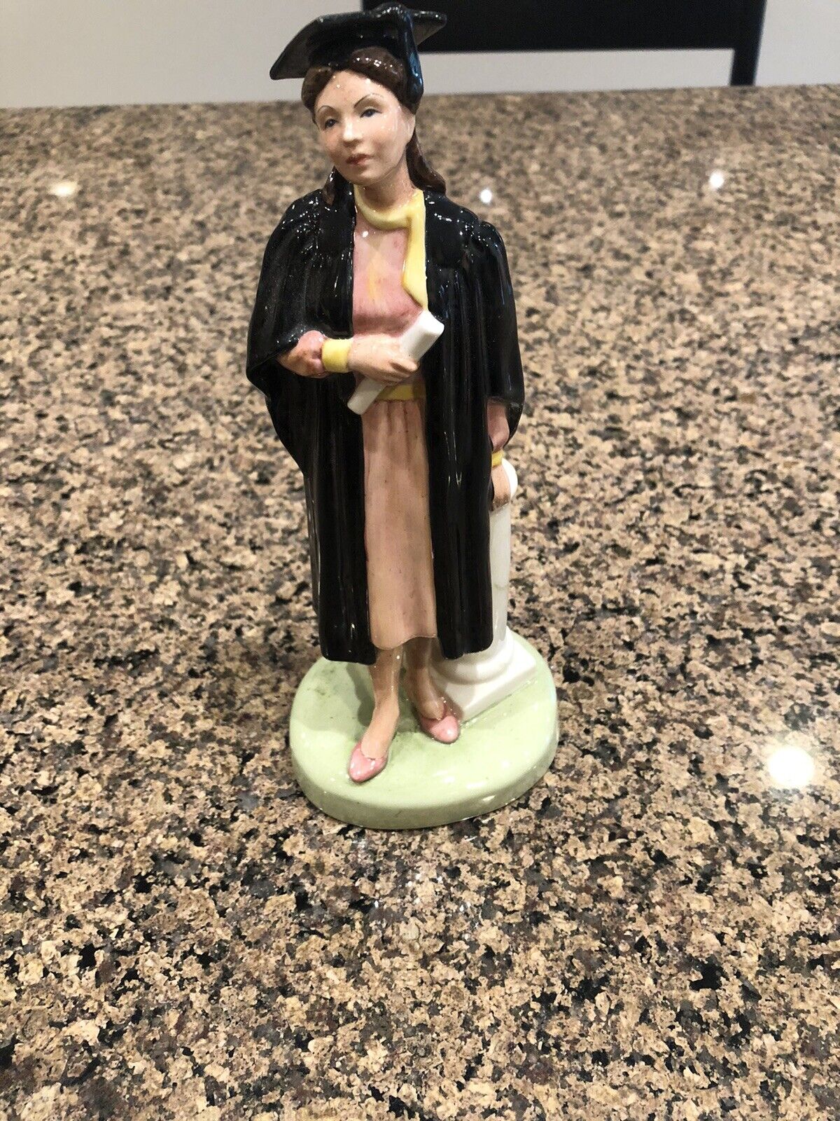 ATQ  Royal Doulton “The Graduate” Figurine 1983, HN3016