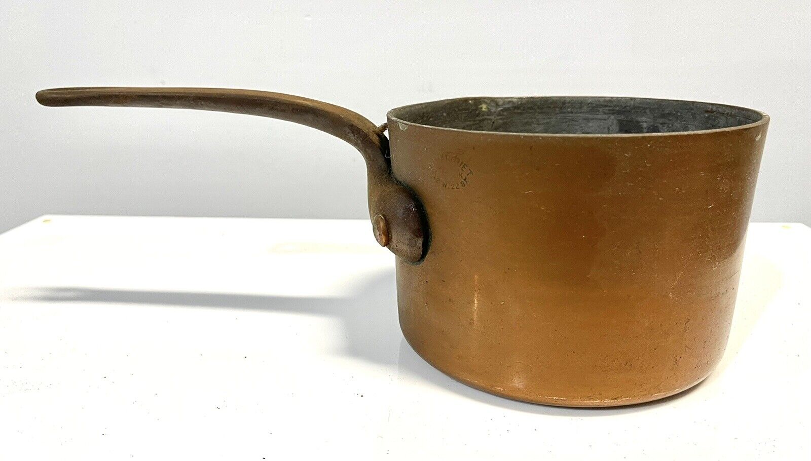 Antique Duparquet Copper Pan Or Pot New York 110 W. 22nd St.  #10