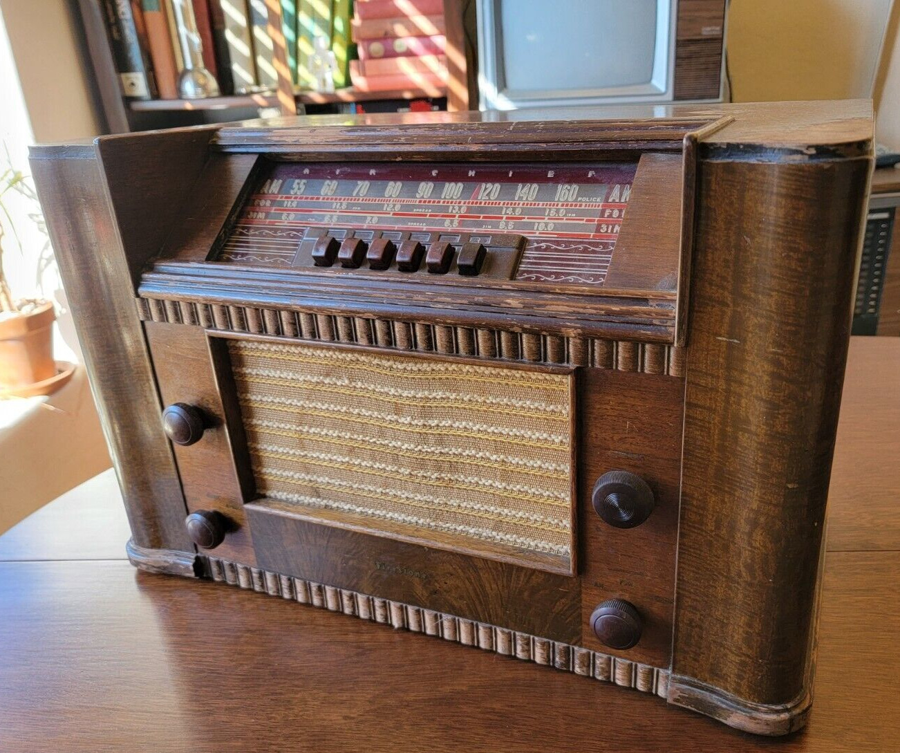 Firestone AIR CHIEF 4-A-23 Vintage & RARE Tube Radio, Lovely Restoration Project