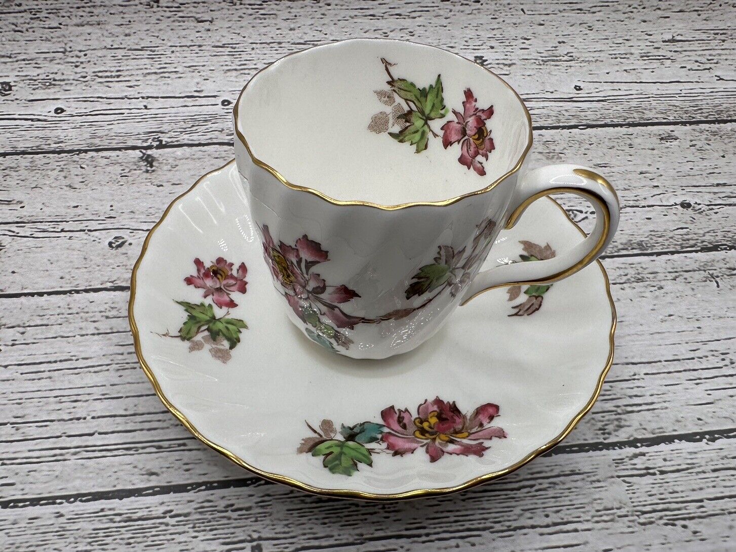 Teacup And Saucer Mintons Floral Gold Trim Bone China Made In England A5365