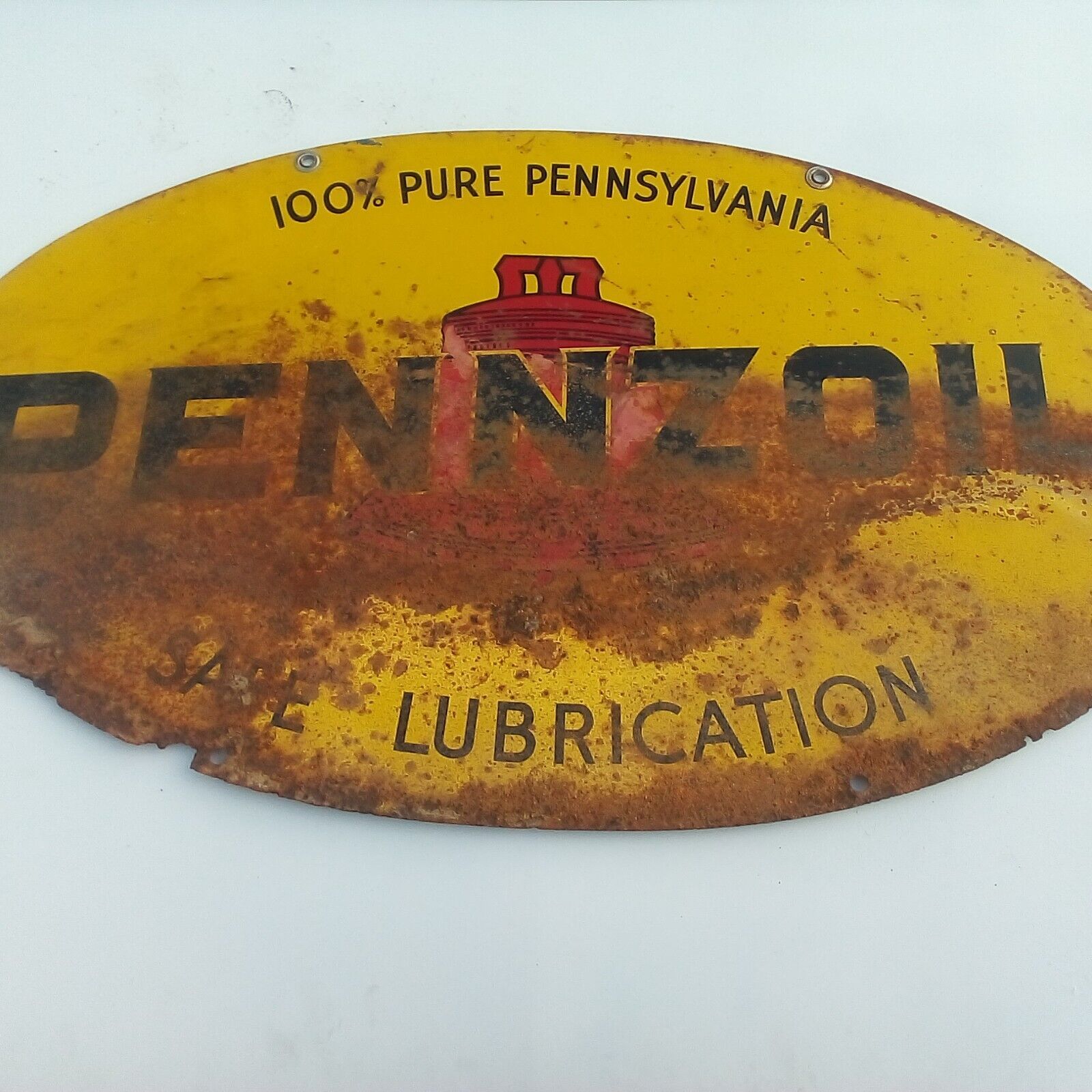 VINTAGE PENNZOIL DOUBLE SIDED SIGN MADE IN USA MEASURES  31 BY 18 INCH