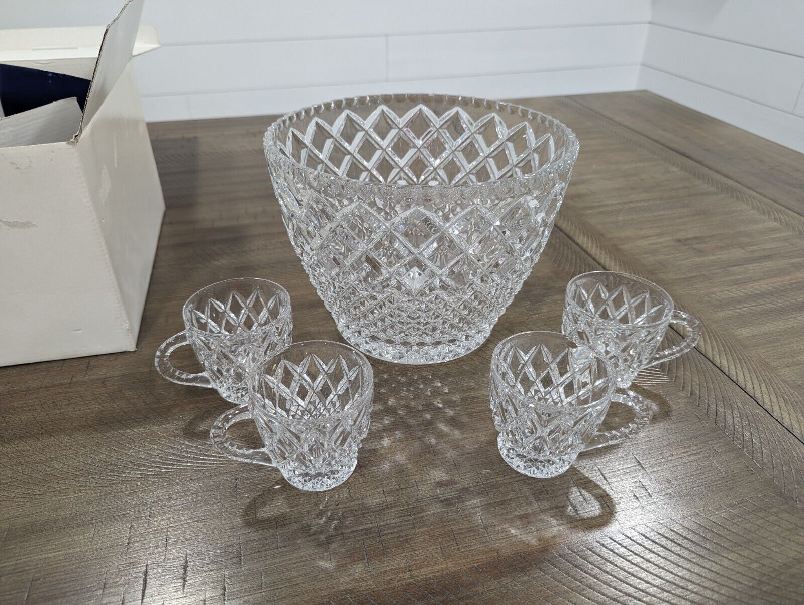 Royal Limited Crystal Punch Bowl Set With 8 Cups