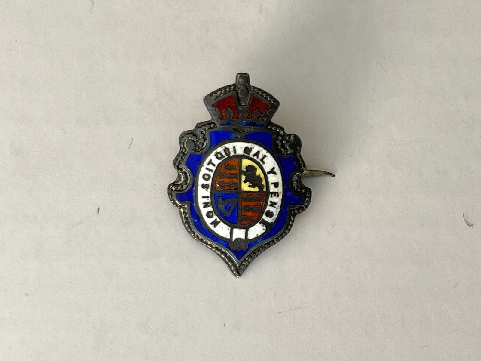 Vintage c.1880\'s Sterling British Enamelled Order of the Garter Brooch Badge 
