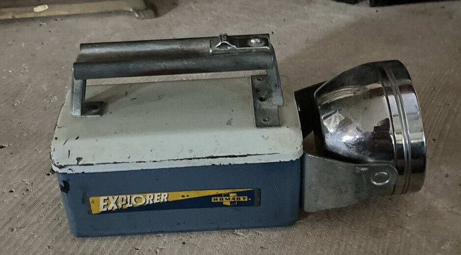 Vintage Homart Explorer Flashlight  Lantern Adjustable Lamp Light Flashlight