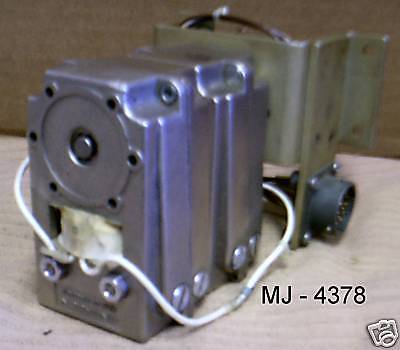 Harris R. F. Communications - Alternating Current Motor - P/N: 6049-6502 (NOS)