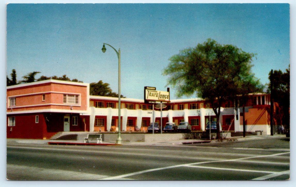 PASADENA, CA California~ Roadside Route 66 Pasadena TRAVELODGE~ c1950s  Postcard
