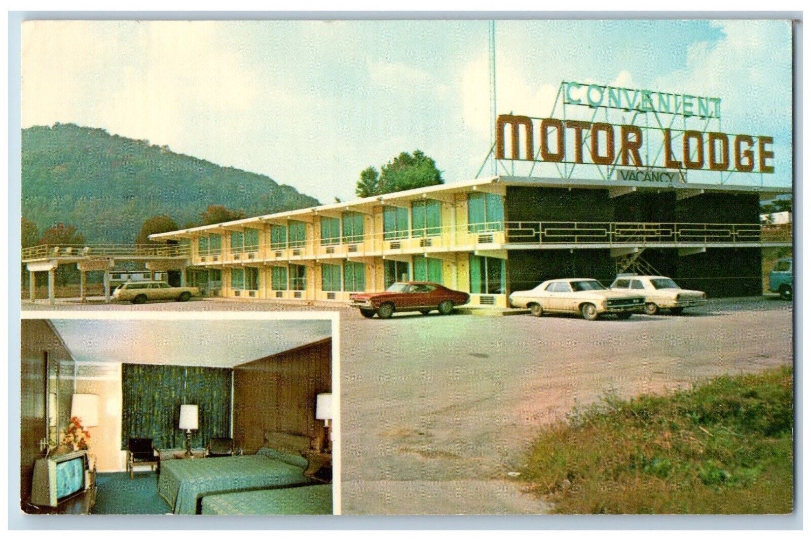 Williamsburg Kentucky KY Postcard Convenient Motor Lodge Room View Cars Vintage