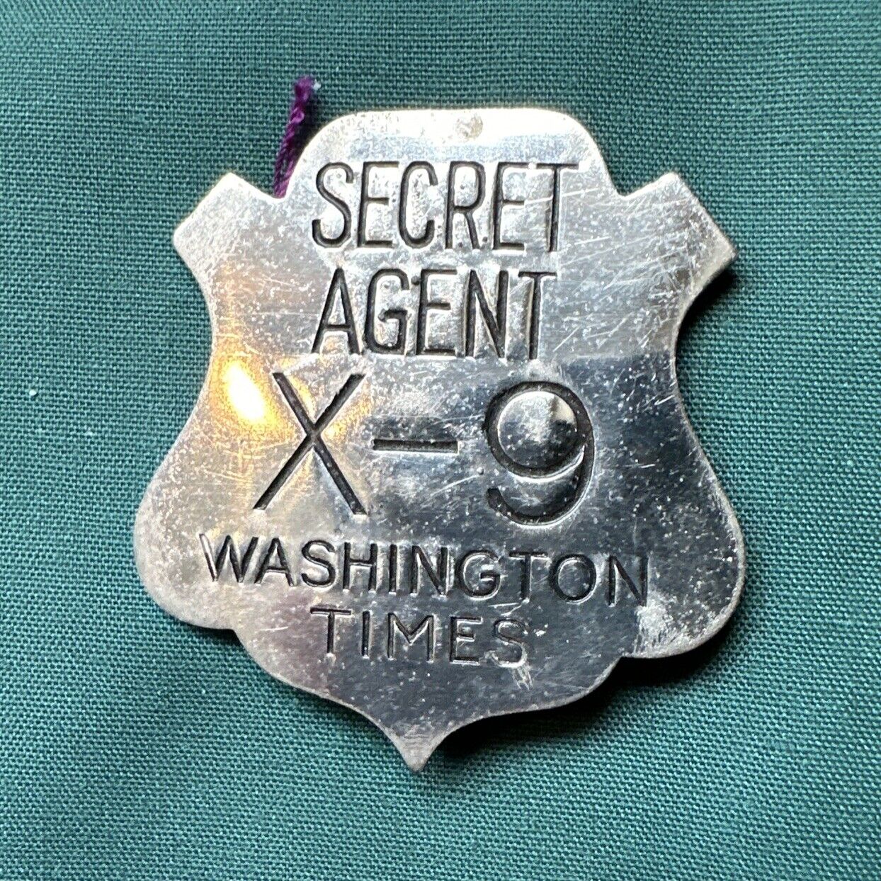1930\'s SECRET AGENT X-9 Washington Times badge pinback Newspaper Premium