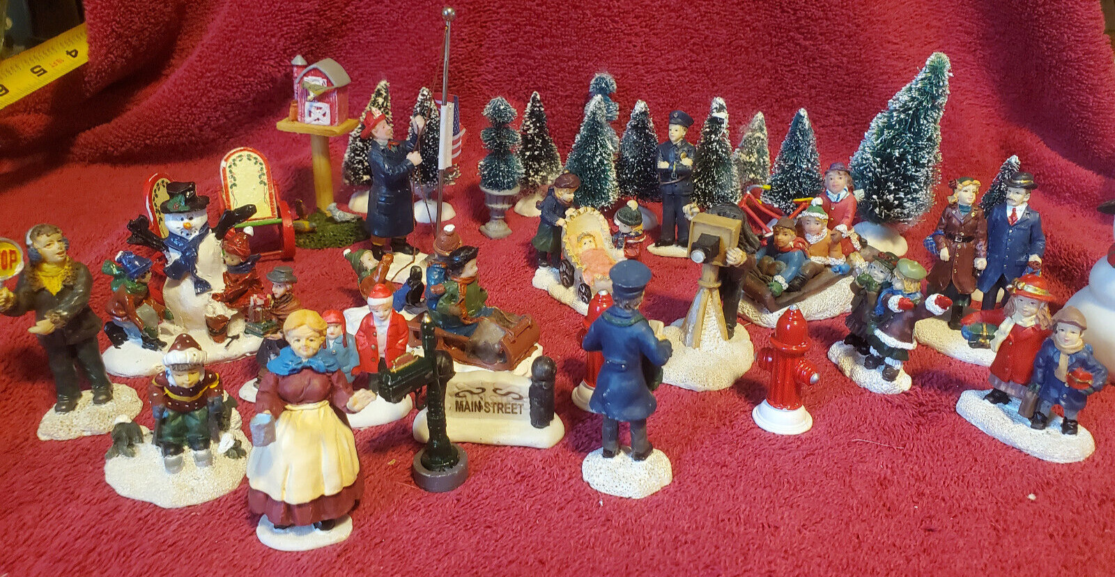Lot of 25 Plus 12 Trees  - LEMAX and Other Unmarked - Village Figure - W/Case